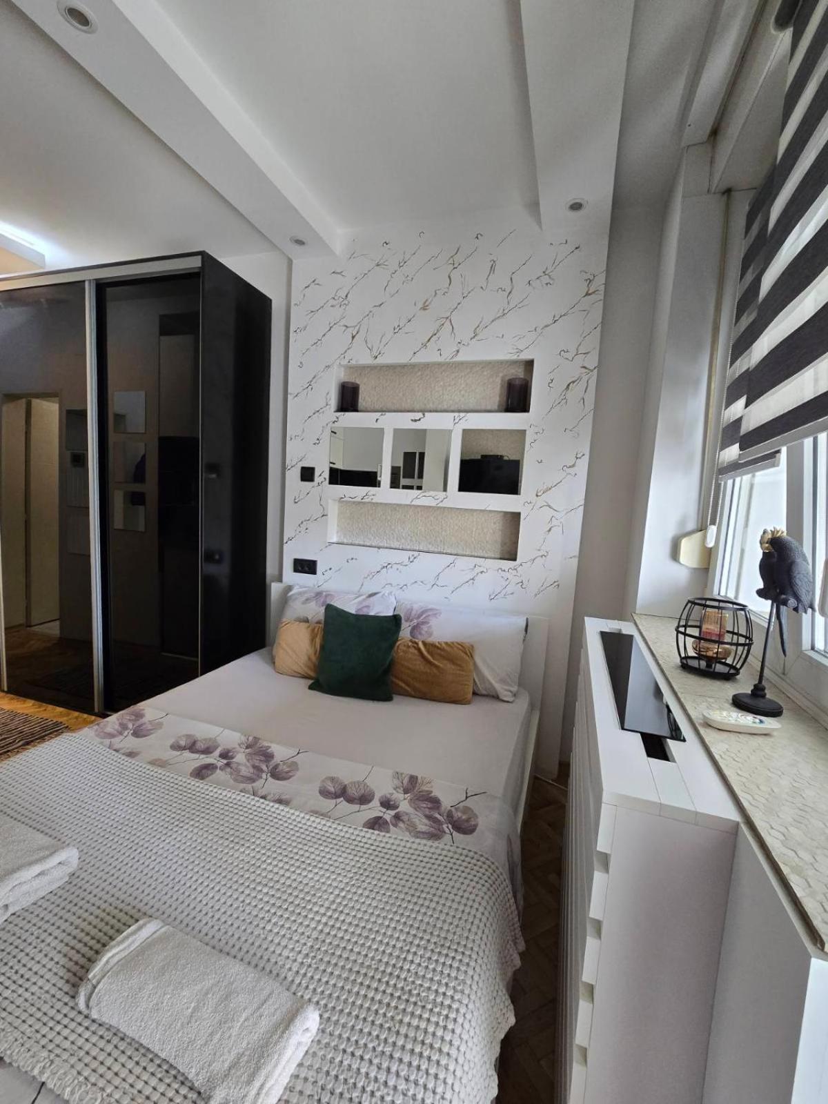 Arizona Apartment Нови Сад Екстериор снимка